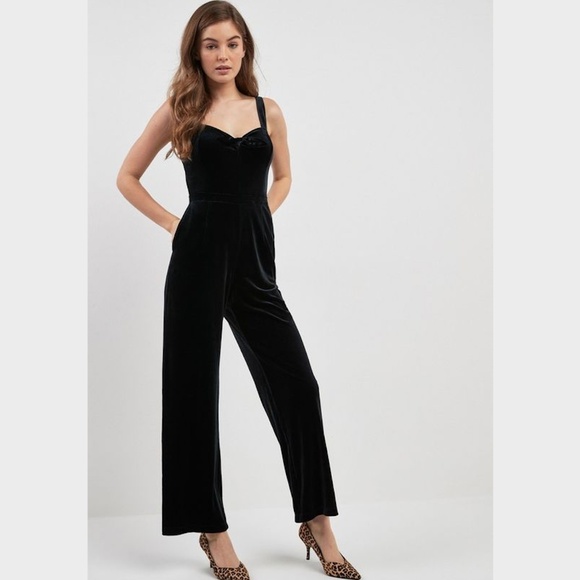 Abercrombie & Fitch Velvet Tie Front Jumpsuit - Picture 2 of 7
